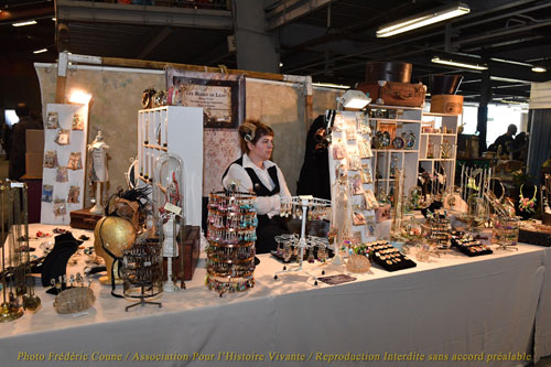 Bijoux de Lilou (Les) Bijoux de Lilou (Les)