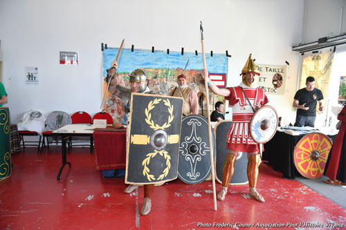 Gladius Scutumque Gladius Scutumque